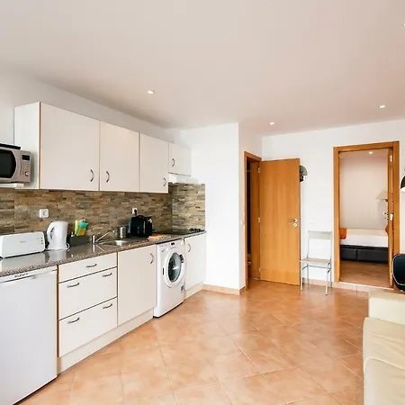 Whome | Mouraria Downtown Apartmán